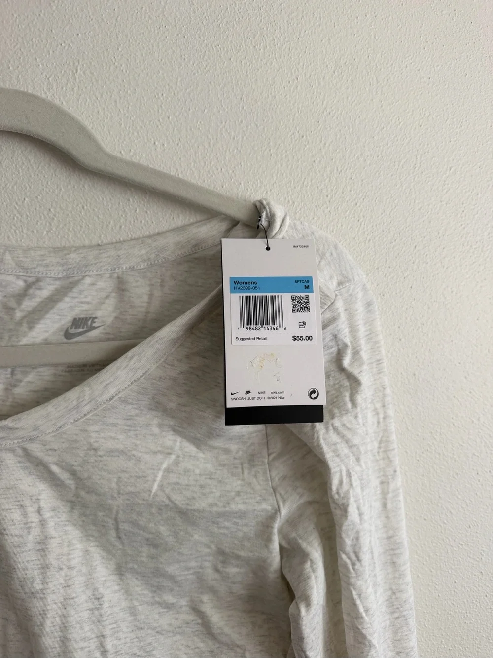 Nike Women's Light Gray Long Sleeve Ruched Side Top